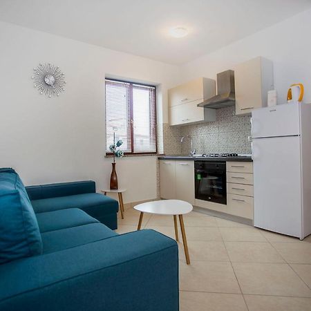 Apartmani Dragica 로비니 외부 사진