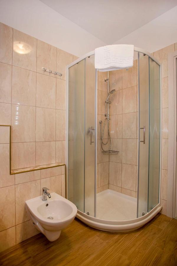 Apartmani Dragica 로비니 외부 사진